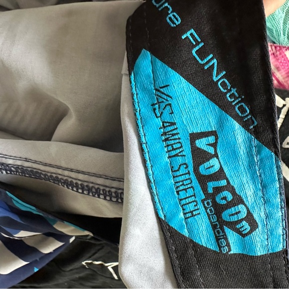 Volcom Swim Board Short 34 - Picture 4 of 6